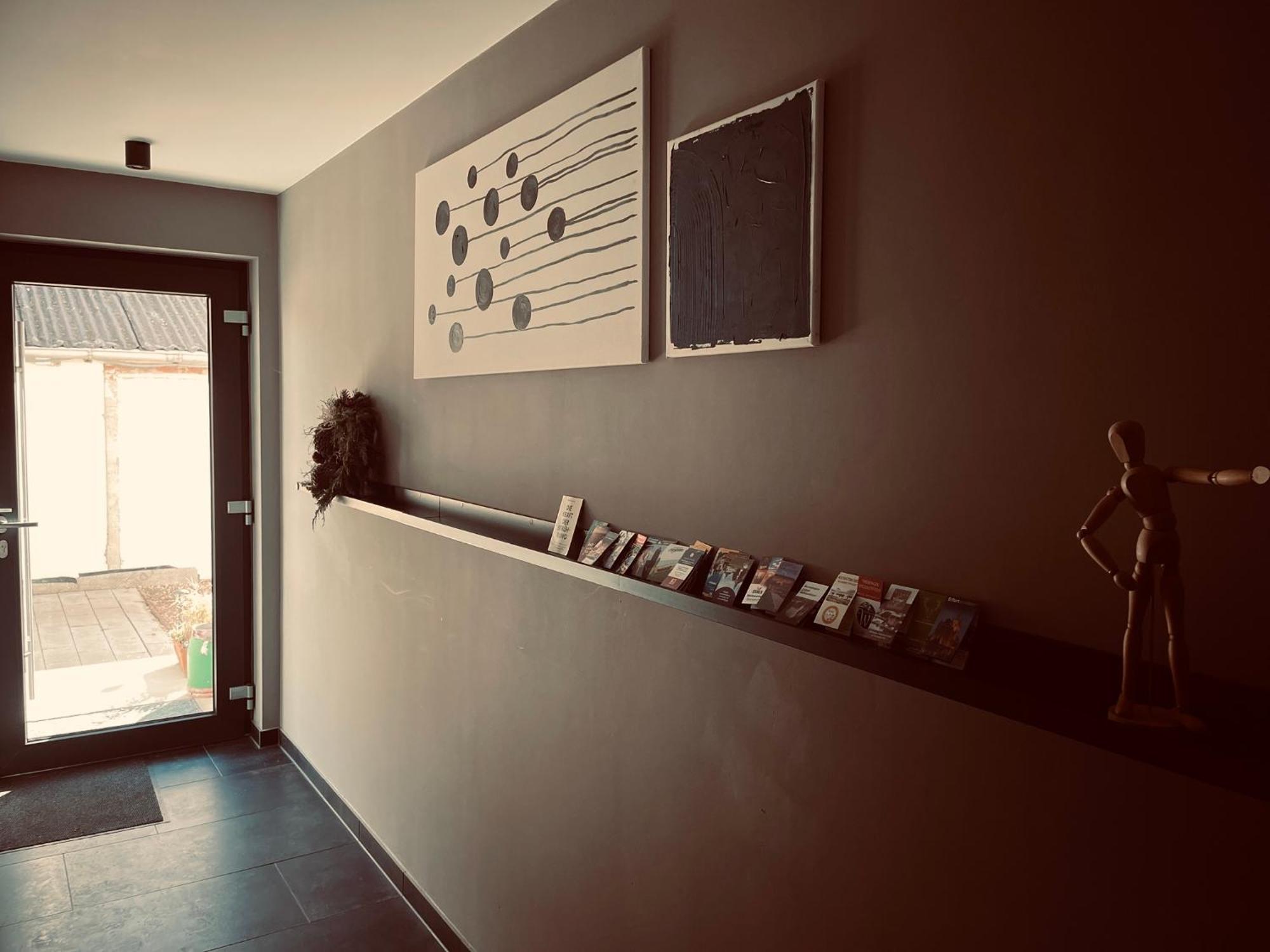Zone 3 Apartment *